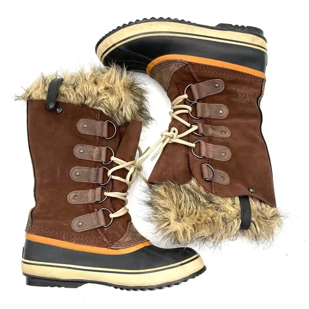 Sorel Joan of Artic waterproof winter boots wmn size 10